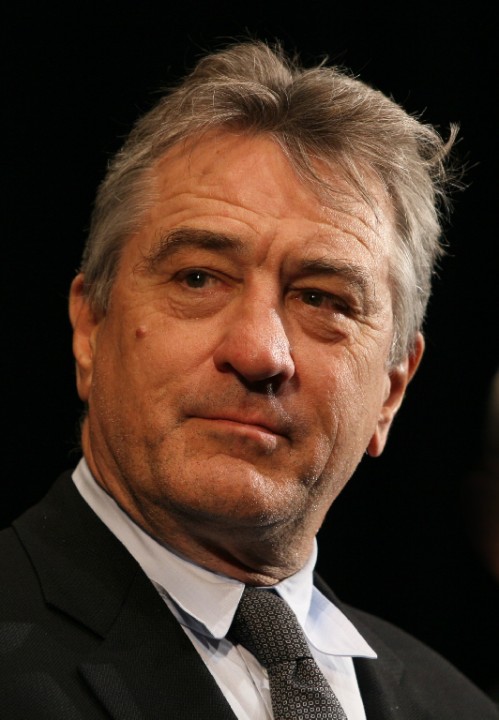 IDOL'S EYE: Robert de Niro rejoint Robert Pattinson chez Assayas