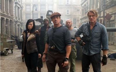 EXPENDABLES 3: Nicolas Cage, Clint Eastwood, Wesley Snipes et Harrison Ford à l'affiche ?