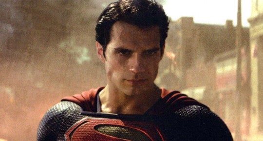 MAN OF STEEL: nouvelles affiches et images du prochain Superman