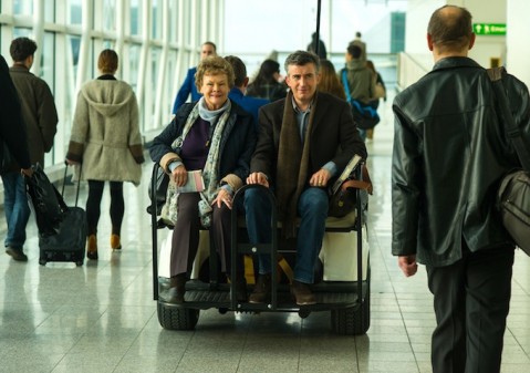 PHILOMENA: première affiche qui pique les yeux pour le Stephen Frears en compet' à Venise