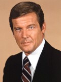 DÉCÈS: Roger Moore (1927–2017)